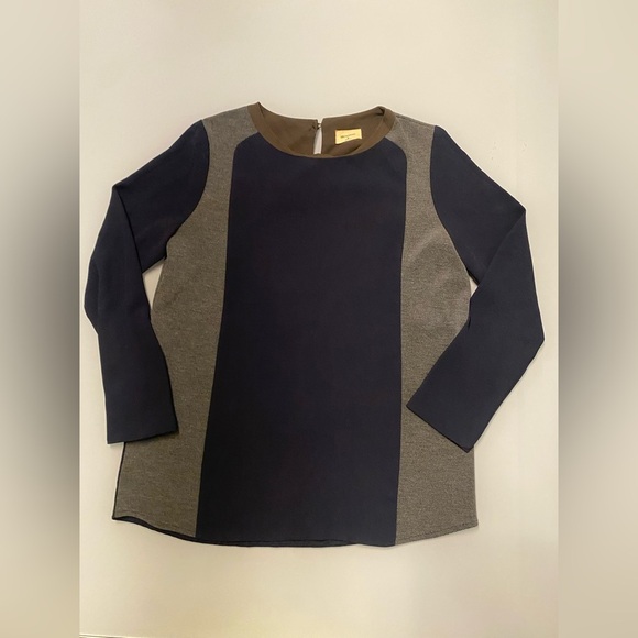 Uncommon Women's Two-Tone Long Sleeve Top size S - Picture 2 of 5